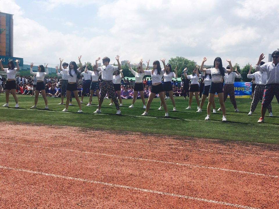 퍼포먼스 (18).jpg